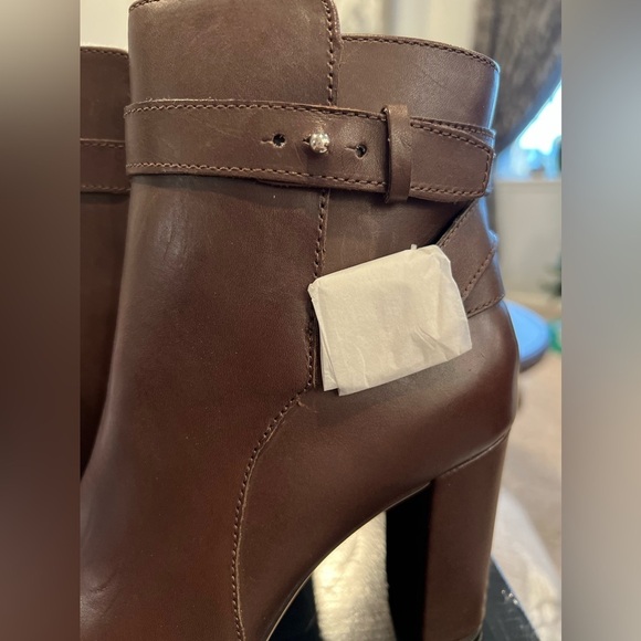 S36. NWT Lauren Ralph Lauren Madelyn Leather Almond Toe Ankle Booties 6.5 - Picture 3 of 5
